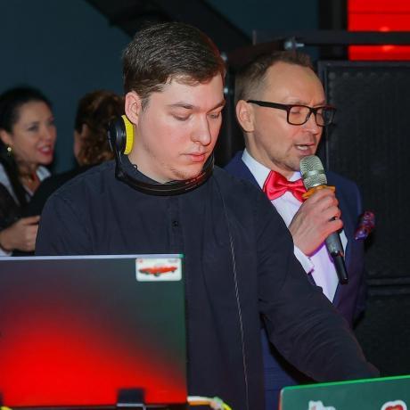 Клуб знакомств «Дуэт»: Lady Day Party! Вечеринка с развлекательной программой и дискотекой!