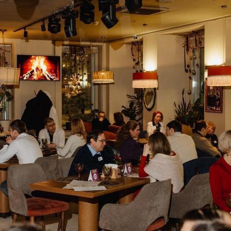 Клуб знакомств «Дуэт»: Акция для девушек! Speed Dating