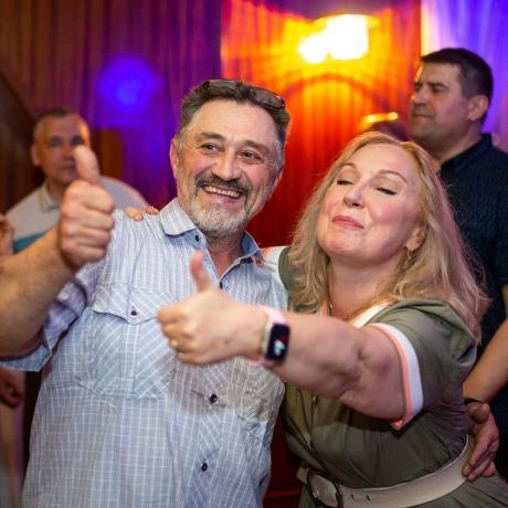 Клуб знакомств «Дуэт»: Праздничная вечеринка в День города  на Теплоходе "Романтика".